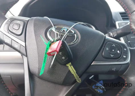 2015 Toyota Camry Se z USA, uszkodzony, nr VIN 4T1BF1FK5FU908463